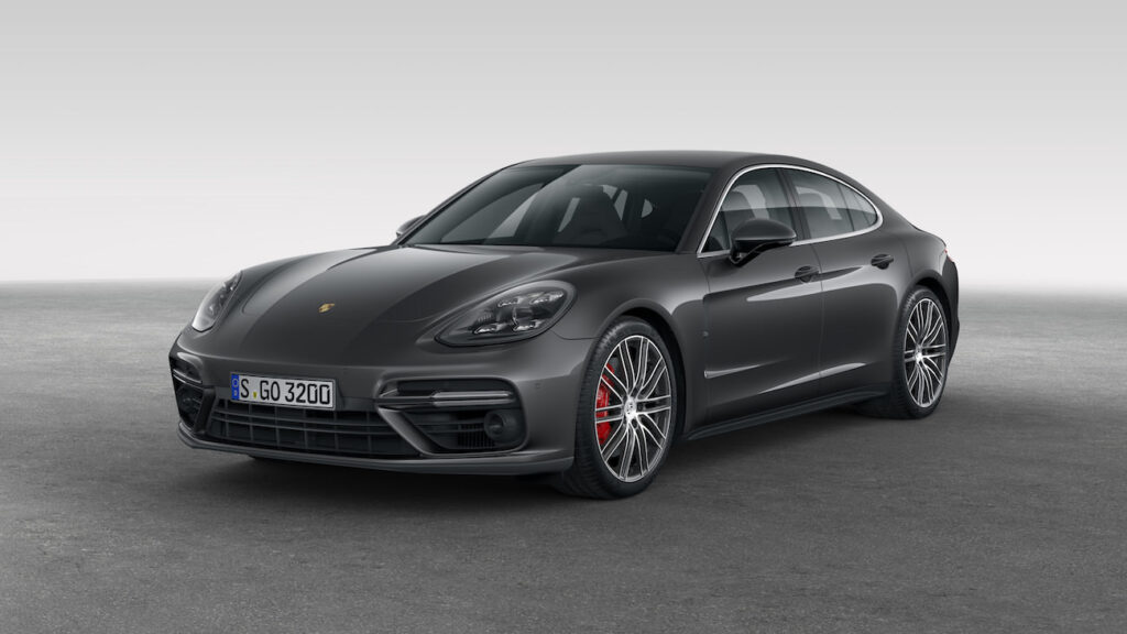 découvrez l'alliance parfaite entre performance et opulence avec la porsche panamera. profitez d'un luxe inégalé, d'un design raffiné et d'une technologie de pointe, le tout au service d'une conduite exceptionnelle.
